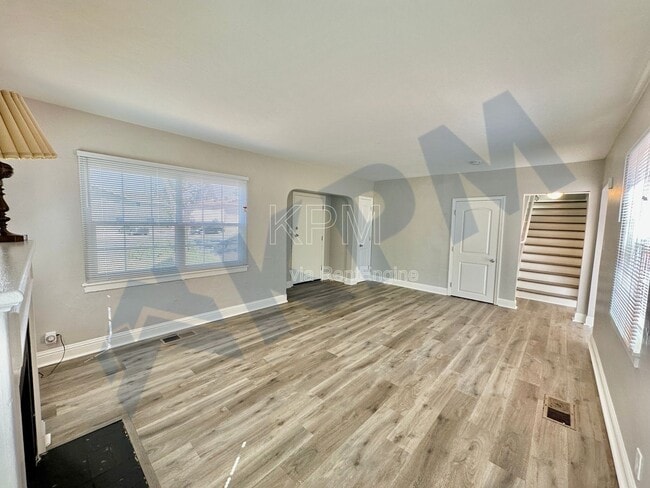 Photo - 3414 Pacific Ave