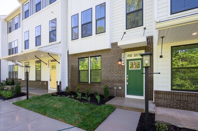 Building Photo - 2864 Sweetbay St