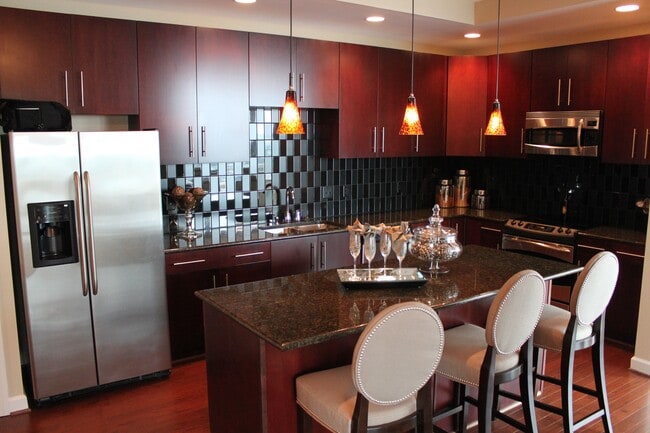 Photo - Center Pointe