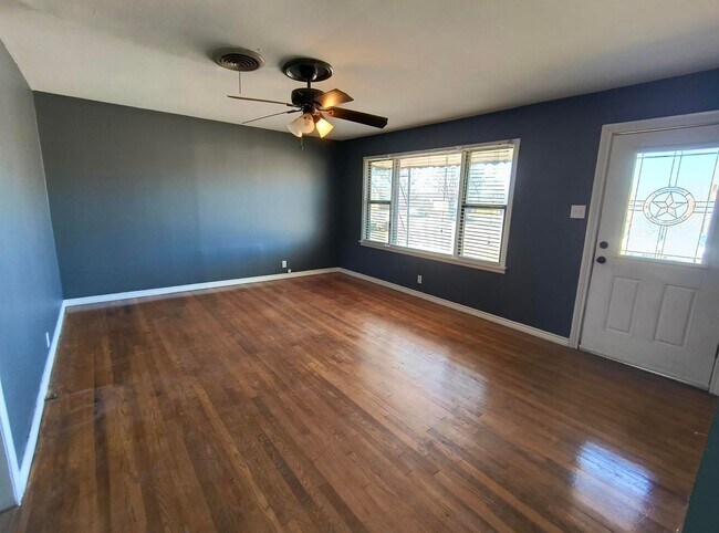 Photo - Cute 3-Bedroom Home in Sterling City AVAILABLE SOON!