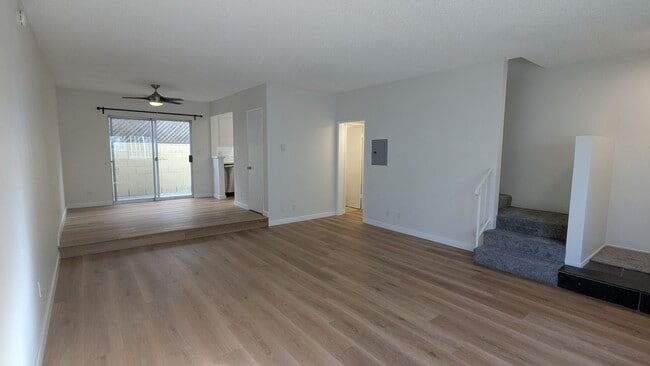 Photo - Beautifully Remodeled 2 Bed 1.5 Bath Santa... Unit 2