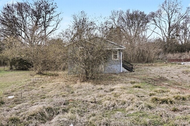 Photo - 3640 Wenonah Rd SW