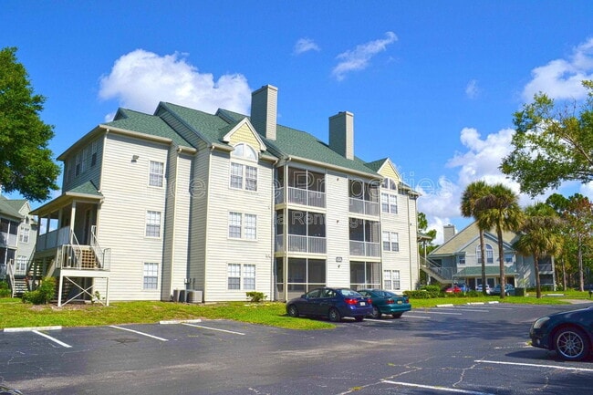 Building Photo - 5956 Westgate Dr Unit 102