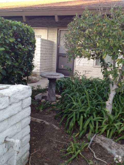 Building Photo - 5104 Lakeview Ave Rental