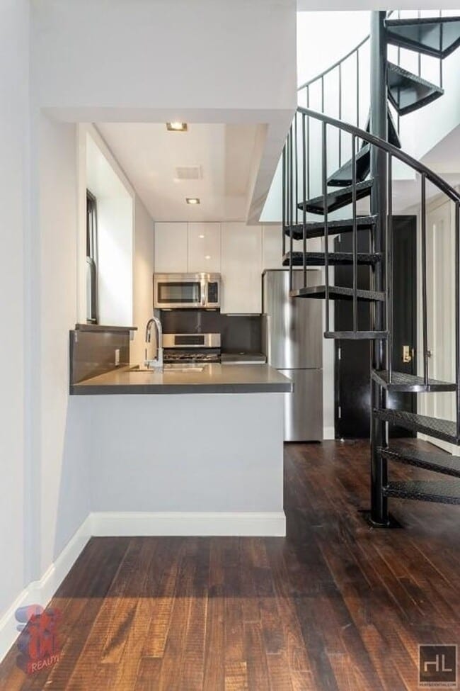 Photo - ORCHARD ST. Unit 16