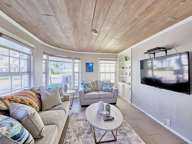 Photo - 1214 E Atlantic Ave Unit 1