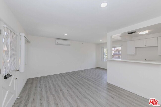 Photo - 711 S Sierra Vista Ave Unit U