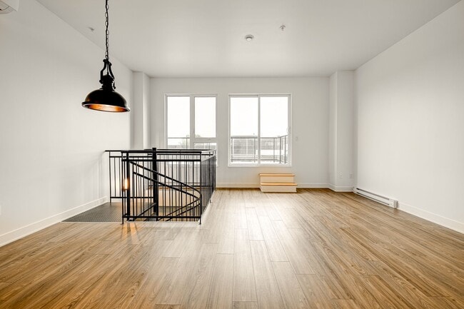 Photo - 9675 Av. Papineau Unit 509