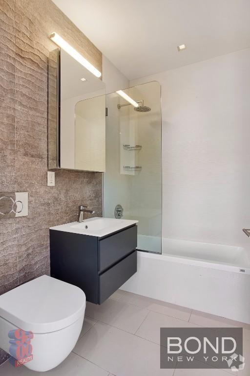 Building Photo - 195 Stanton St Unit 3E Rental