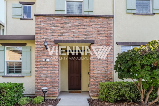 Photo - 249 Rochdale St