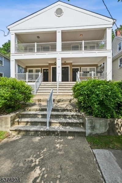 Building Photo - 53 Wetmore Ave Unit 4 Rental