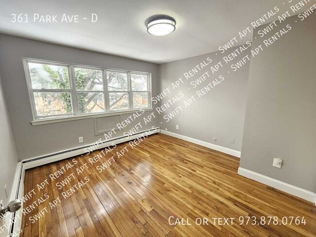 Photo - 361 Park Ave Unidad D