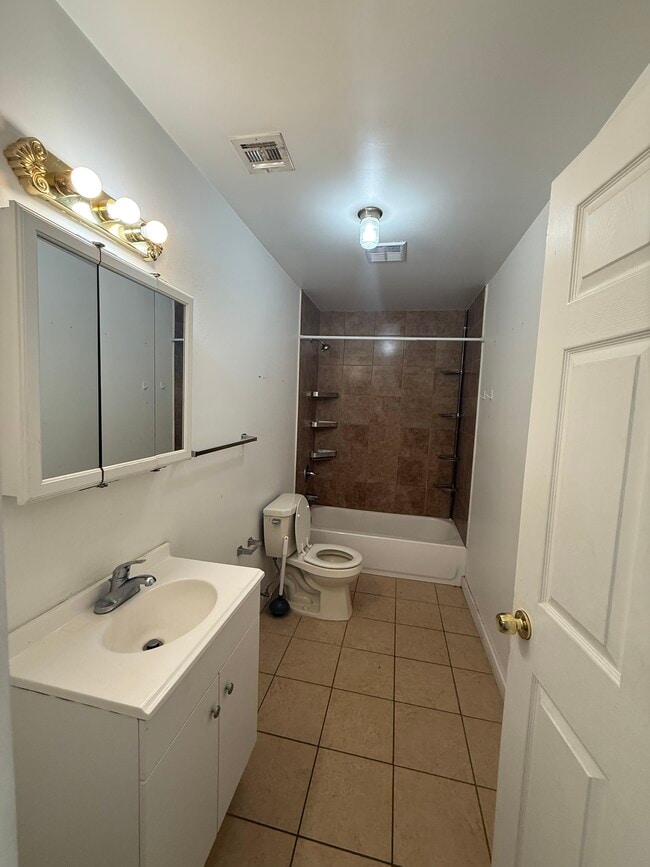 Photo - 75 Jersey St Apartamentos