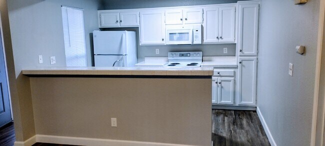 Photo - Capitol View Apartments