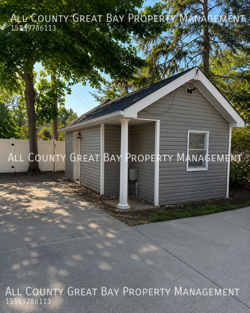 Building Photo - 121 Rose Dr Unit D