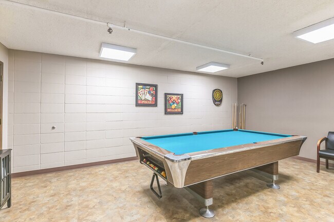 Capitol View Tower Apartments - Seniors 62+