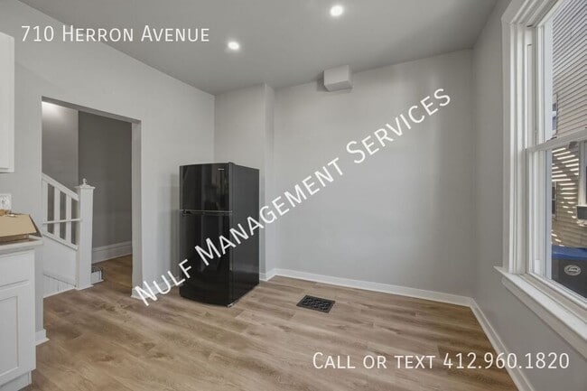Photo - 710 Herron Ave