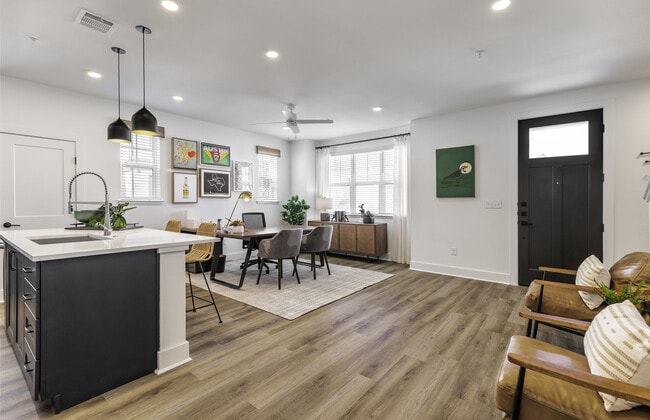 Escalon Townhomes apartments — community photo