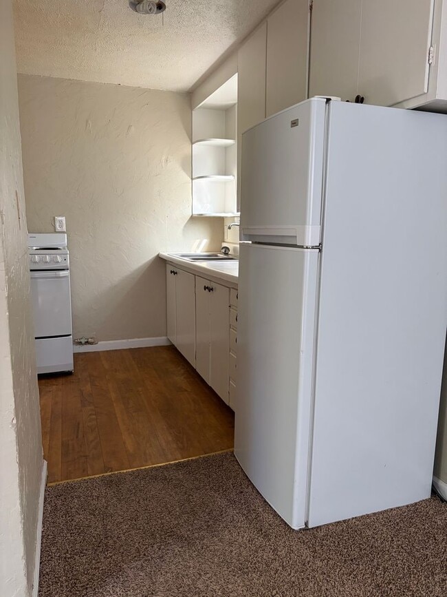 Photo - Back House Clean and Cute