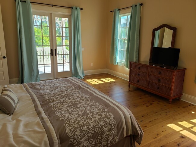 Photo - 6211 N Ocean Shore Blvd