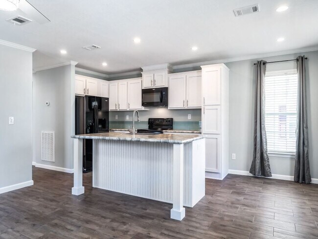 Photo - 2610 Dogwood Pl