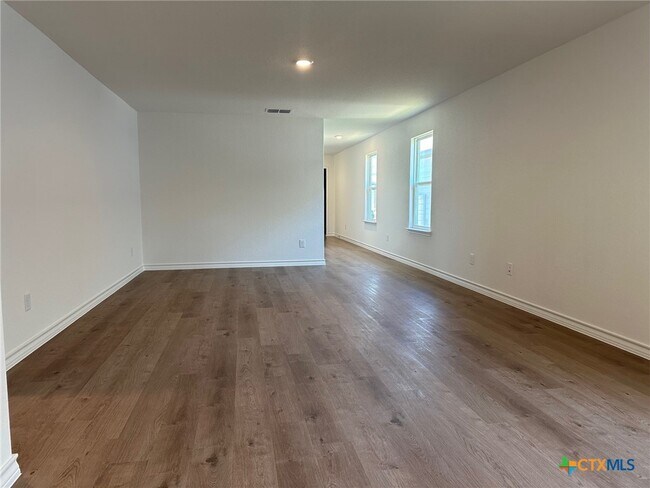 Photo - 936 Heartseed Ave