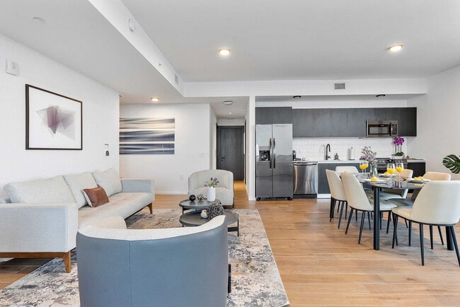 Building Photo - 398 NE 5th St Unit ID1340729P