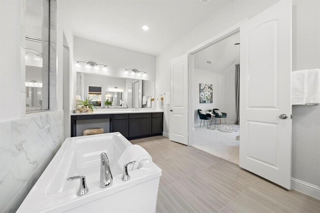 Photo - 10518 Harvest Oak Ct