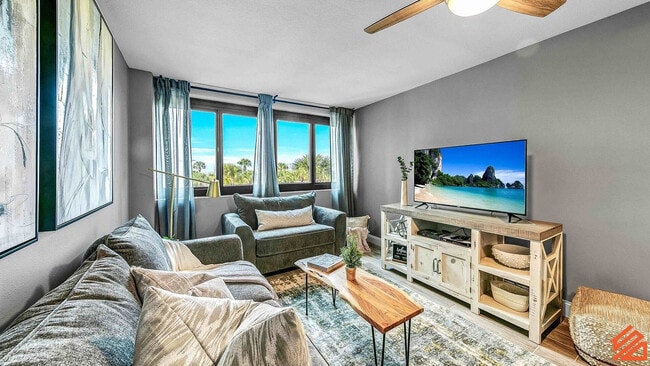 Photo - 343 Gulf Shore Dr Unidad SI ID1502022P