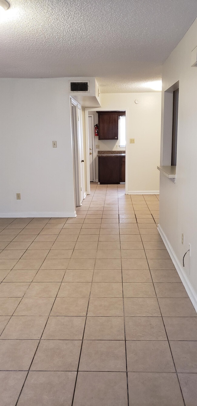 Photo - 104 Oak Ridge Ave