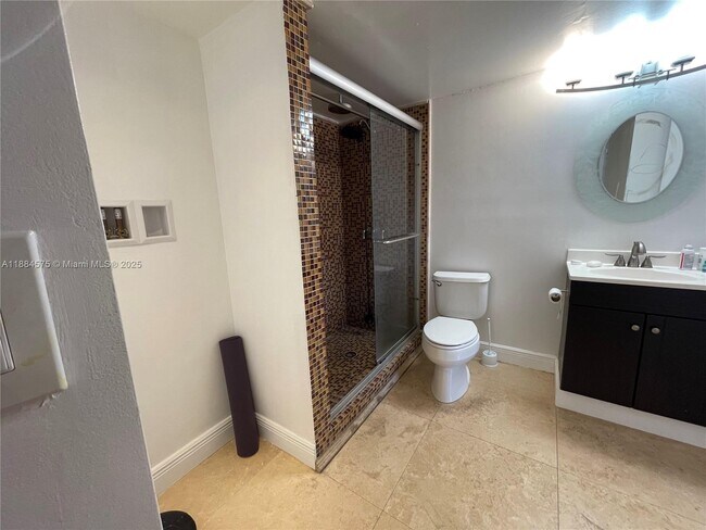 Photo - 345 Ocean Dr Unidad 1024