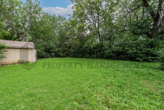 Photo - 7307 E Morris St