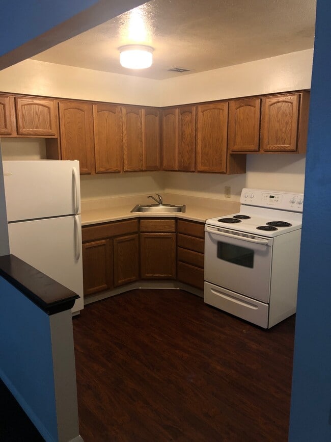 Photo - Willow Ridge Apartments