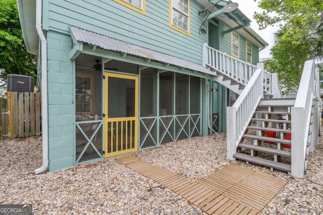 1413 2nd Ave