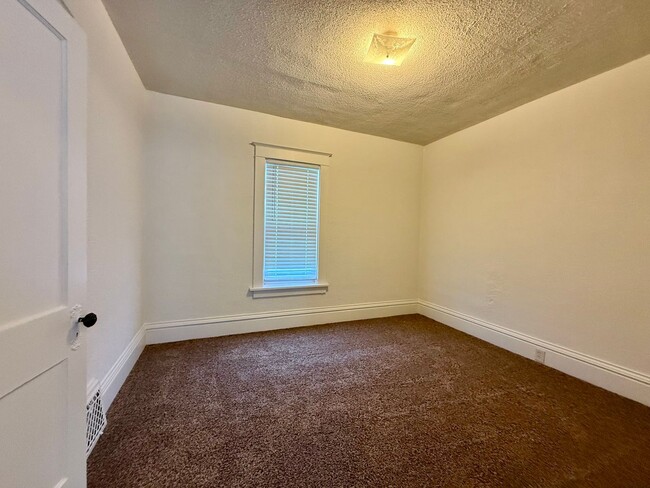 Photo - 83 Myrtle Ave Unit #1 (Lower)