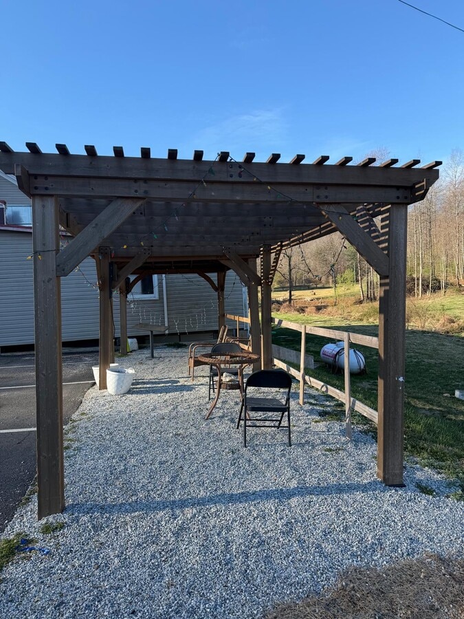 Photo - 10761 Thomas Nelson Hwy