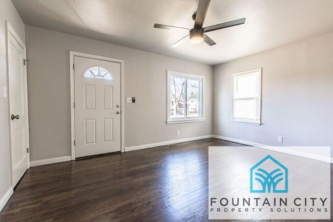 Photo - 3901 N Spruce Ave