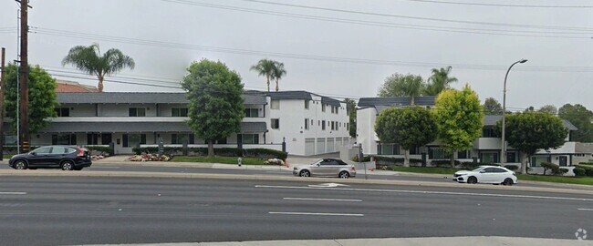 Building Photo - Stonewood Apartments