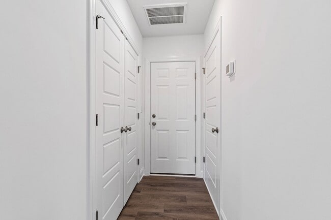 Photo - Stunning 4-Bedroom Home for Rent in Prime Cary Location!