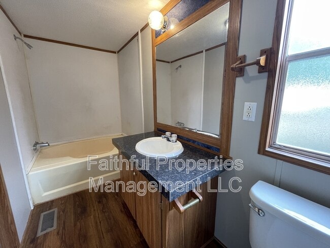 Photo - 19006 County Rd 4104