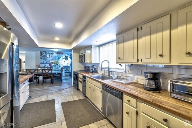 Building Photo - 1489 Santa Anita Dr Rental