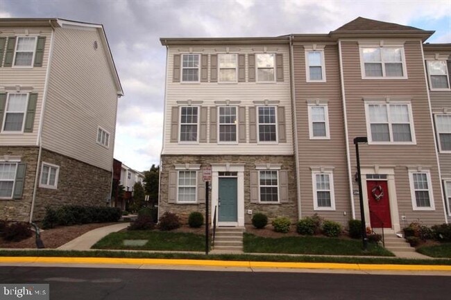 Photo - 21770 Dragons Green Square Townhome
