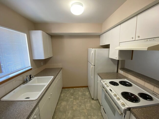 Photo - 2715 W Maplewood Ave Unit 224