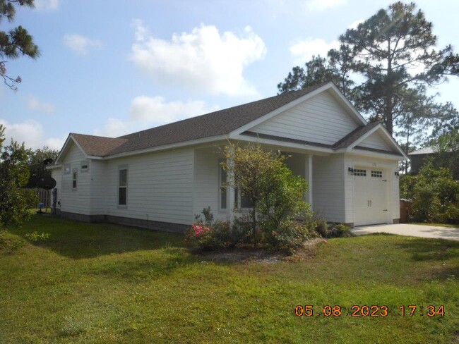 Building Photo - 120 Crane Dr