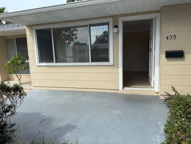 Photo - Highly Desired Tyrone home 2/1.5