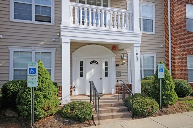 Photo - Sunlit Condo With Easy Access to Rt 29 Unit 201