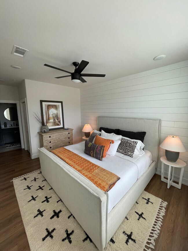 2 BR 2 BA 1131 sq ft Primary Bedroom