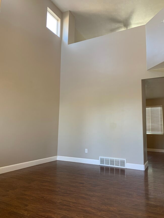 Photo - 5033 W Black Granite Way