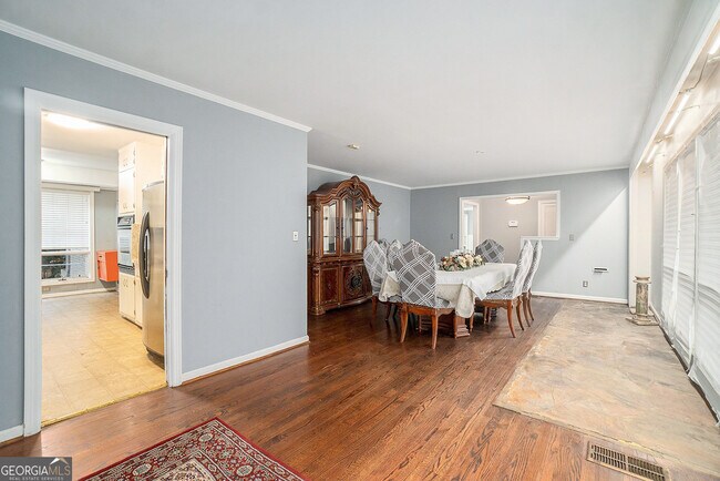 Photo - 3382 Bobolink Cir SW