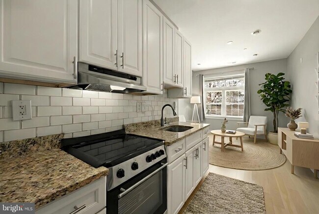 3529 14th St NW Unit 1